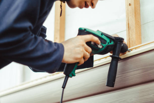 Best Construction Debris Removal  in Apalachin, NY